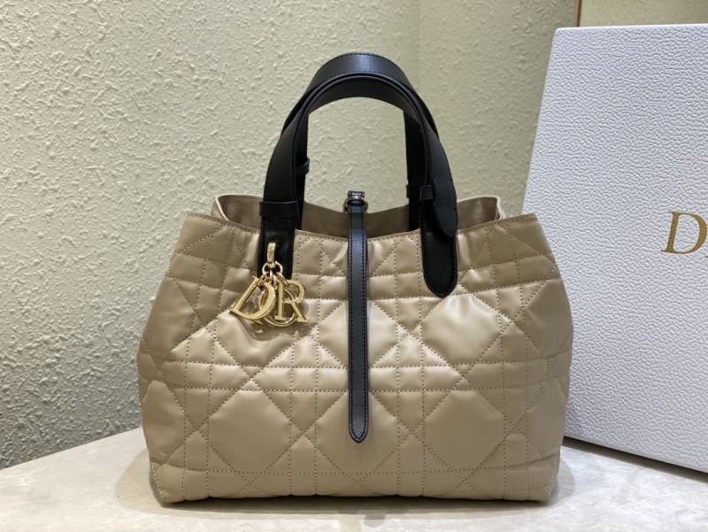 chr1st1an D10r shopping bags